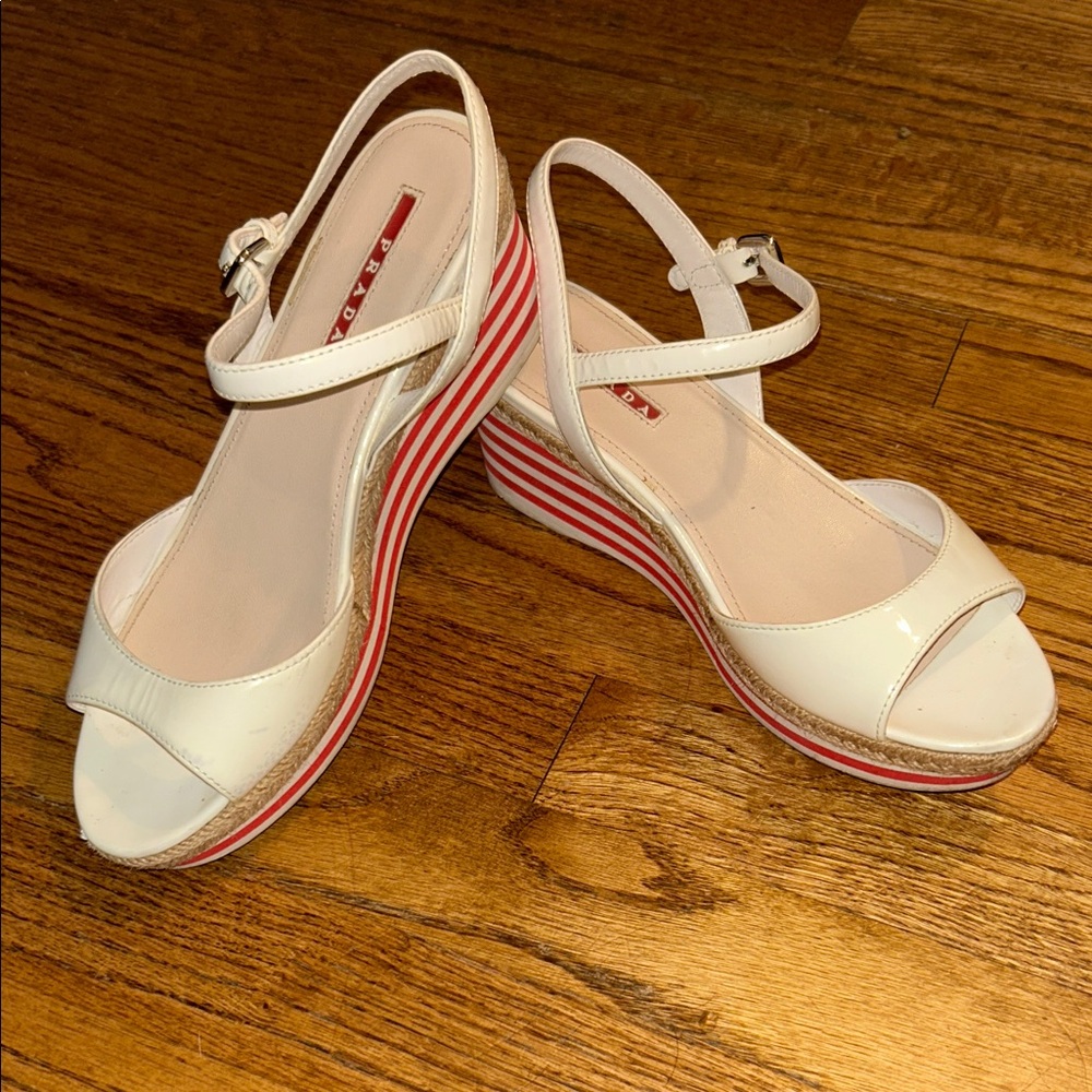 Prada | Linea Rossa Wedges – Beige Leather Platform Shoes – Size 37.5